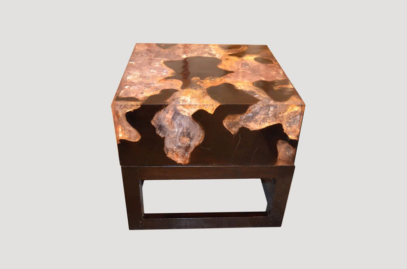 Cracked Resin Cocktail Table With Base