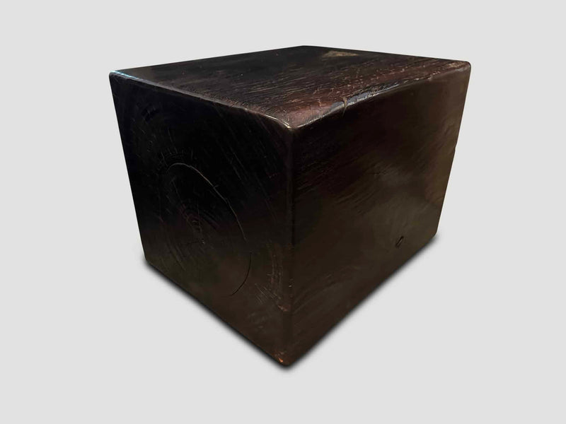 Impressive Log Side Table or Bench