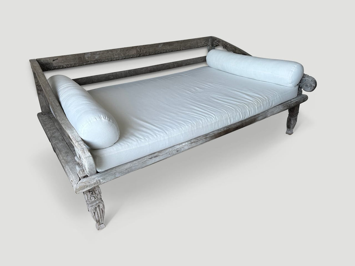 Museum Quality Rare Antique Day Bed