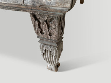 Museum Quality Rare Antique Day Bed