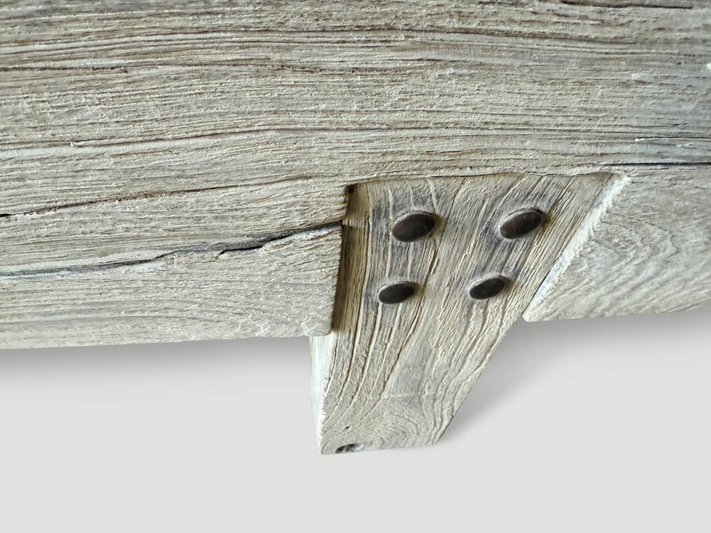 Impressive Log Style Bench