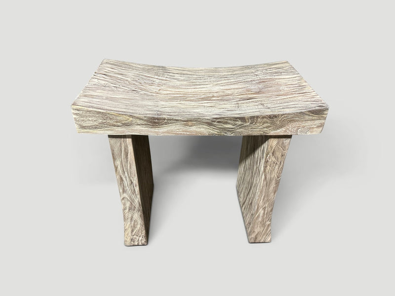 Minimalist Bench