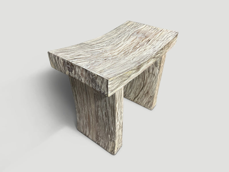 Minimalist Bench