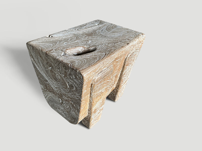 Minimalist Small Coffee Table or Side Table/Bench