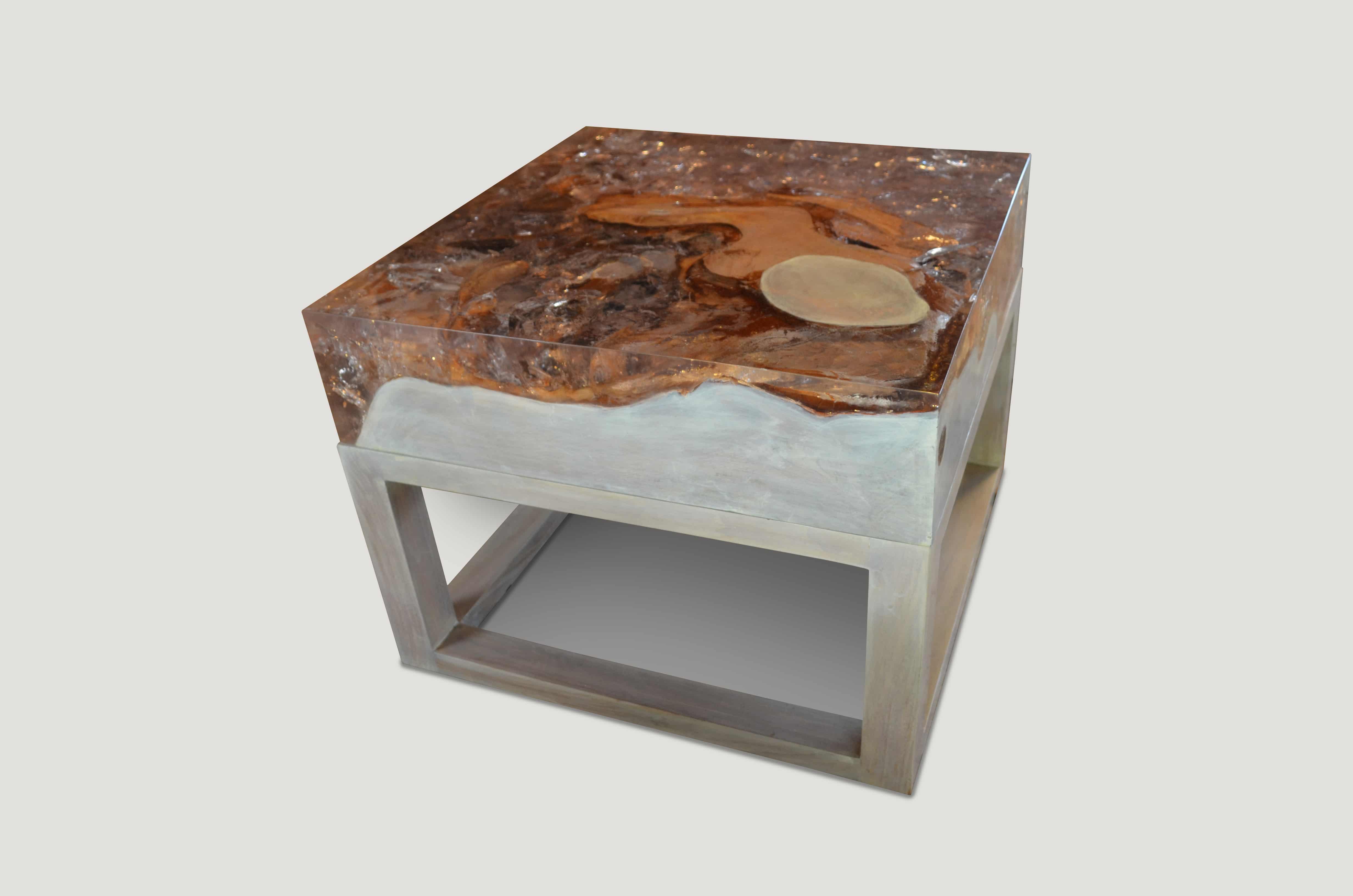CRACKED RESIN SIDE TABLE / COFFEE TABLE