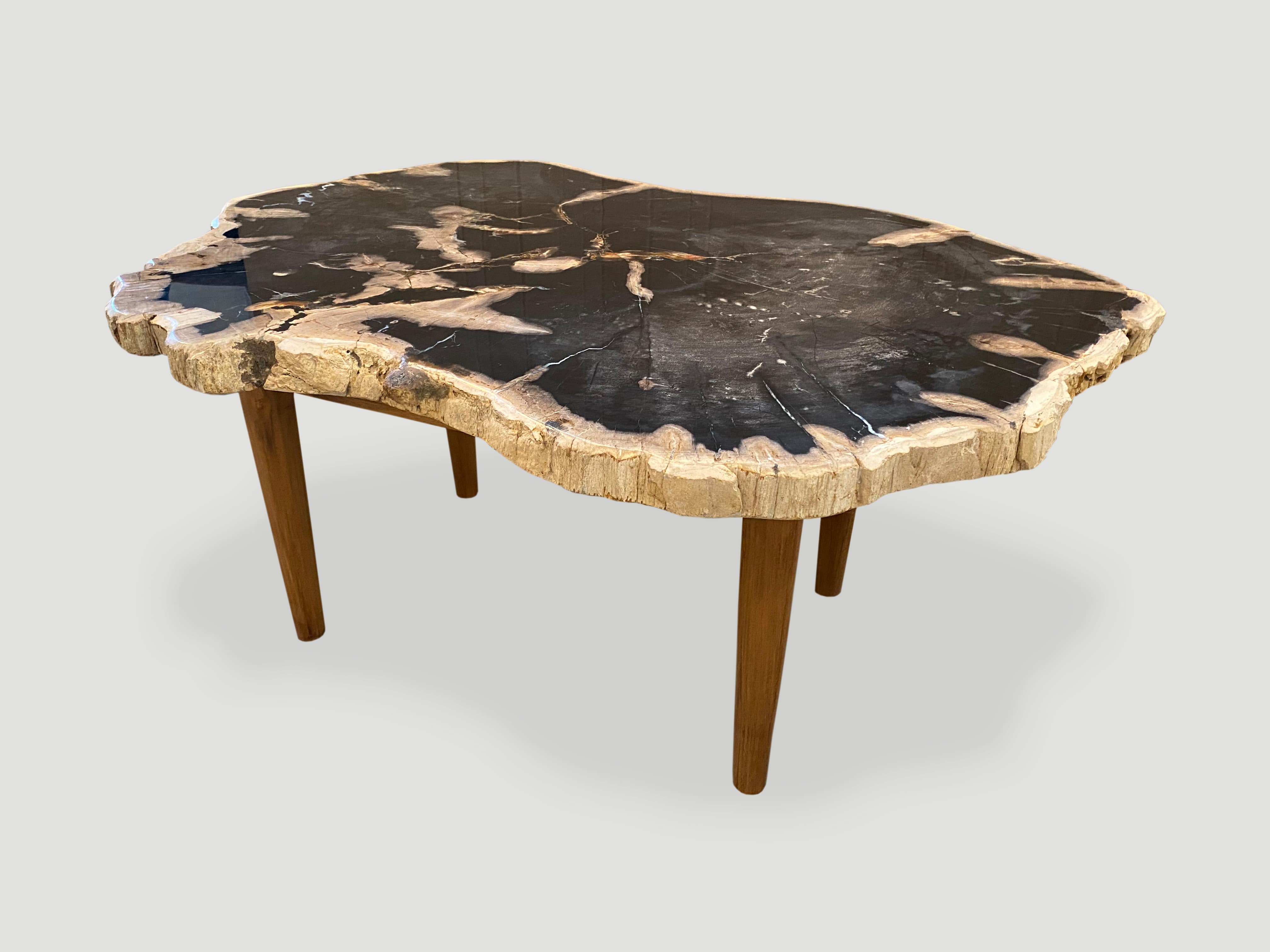 High Quality Petrified Wood Coffee Table With A Natural Teak Base 706ak 