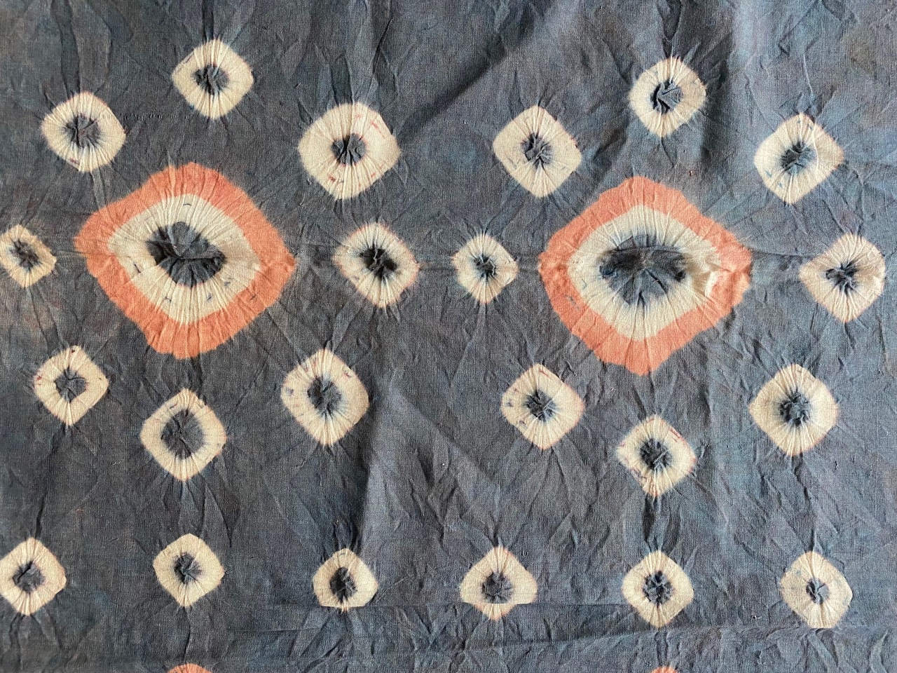 linen and cotton antique Toraja land textile