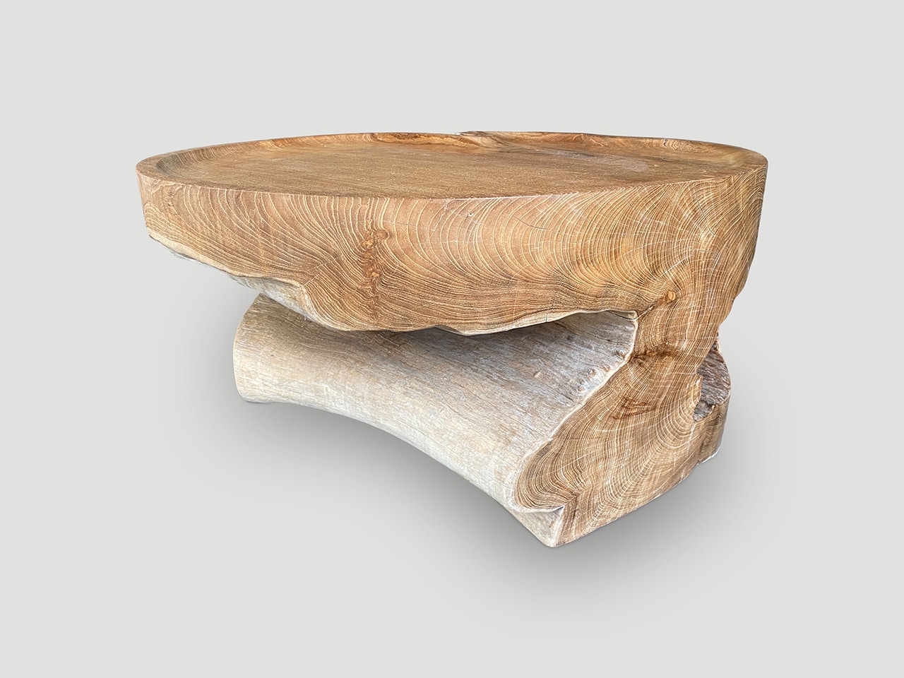 IMPRESSIVE TRAY STYLE SCULPTURAL COFFEE TABLE.