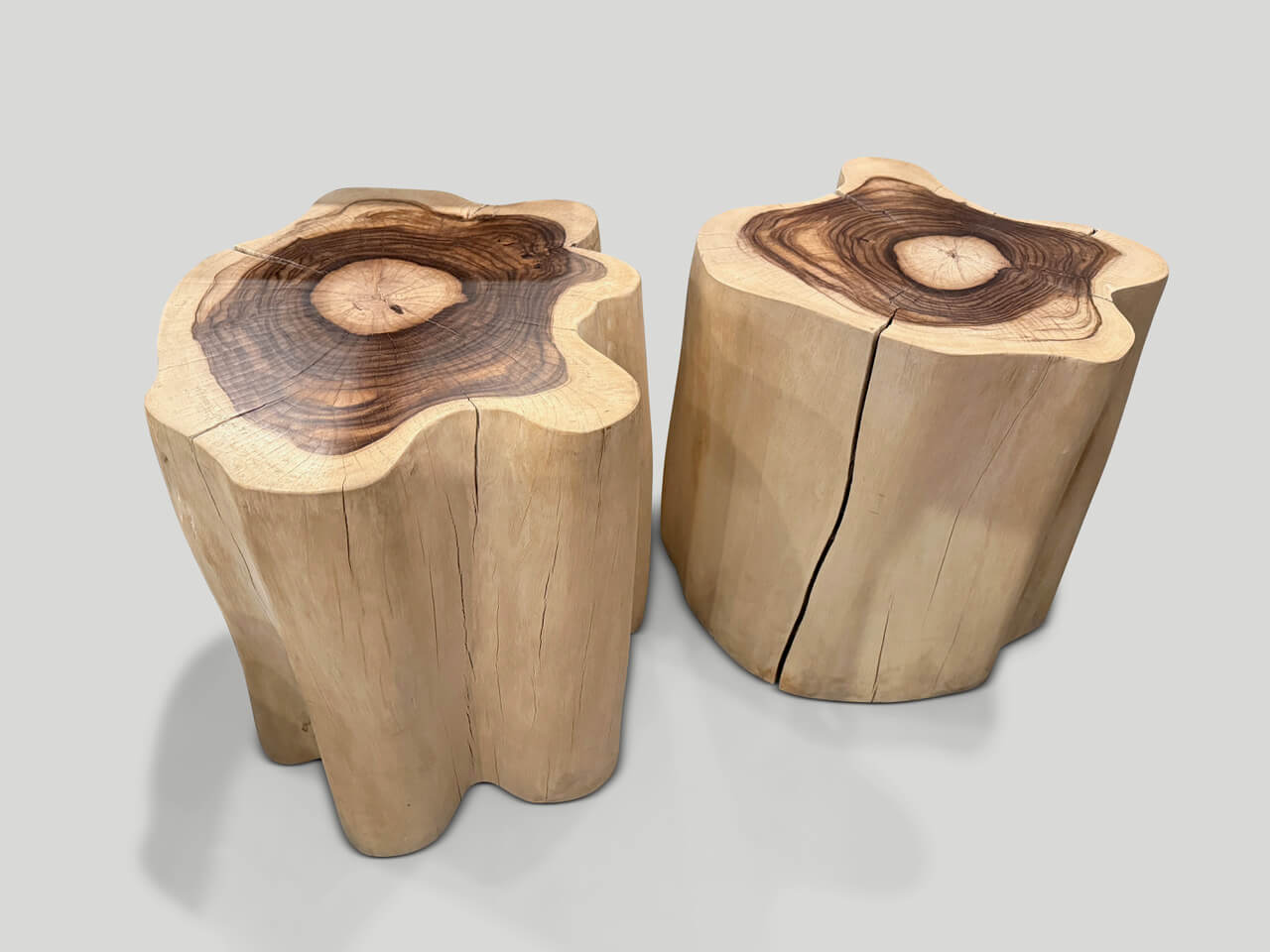 sono wood oversized side table