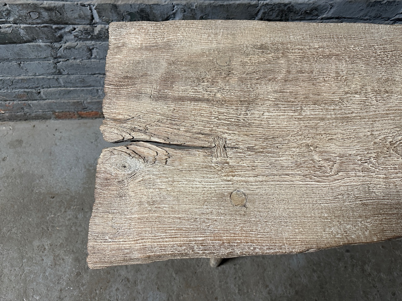 teak wood table