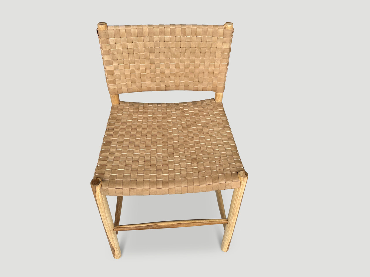 HANDWOVEN MINIMALIST LEATHER CHAIR