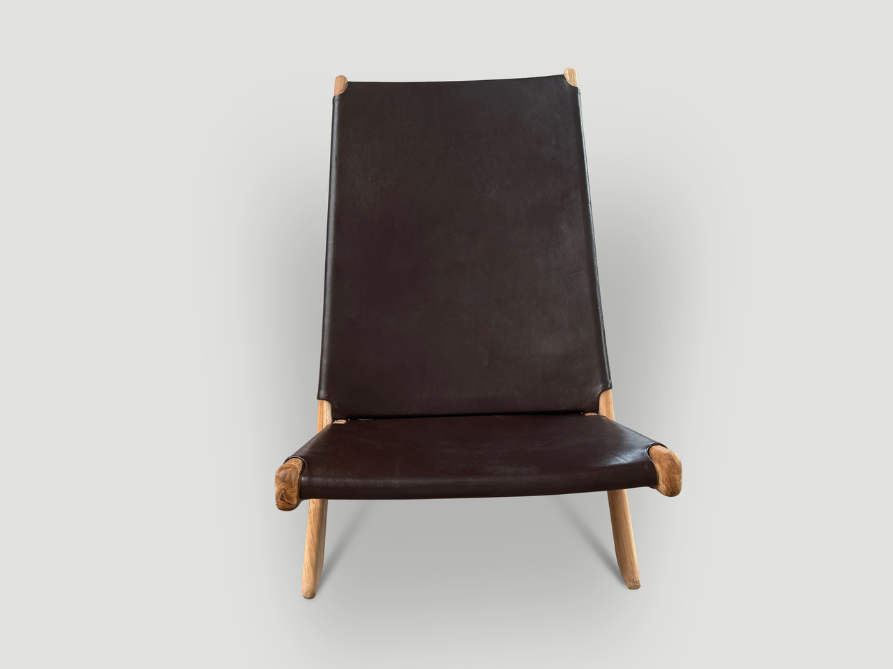 minimalist folding leather chair