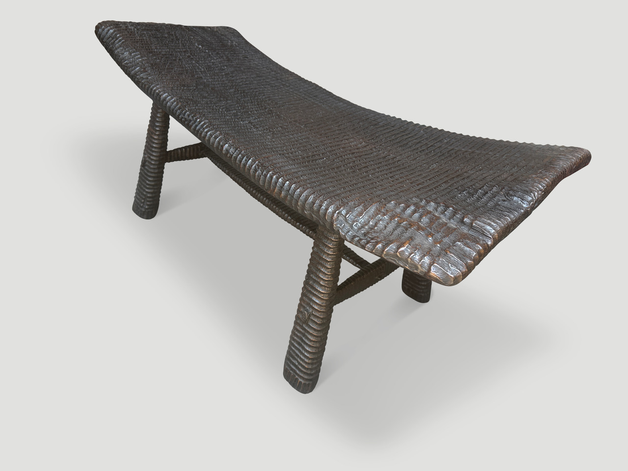 IMPRESSIVE HAND CARVED ESPRESSO STAINED TEAK BENCH