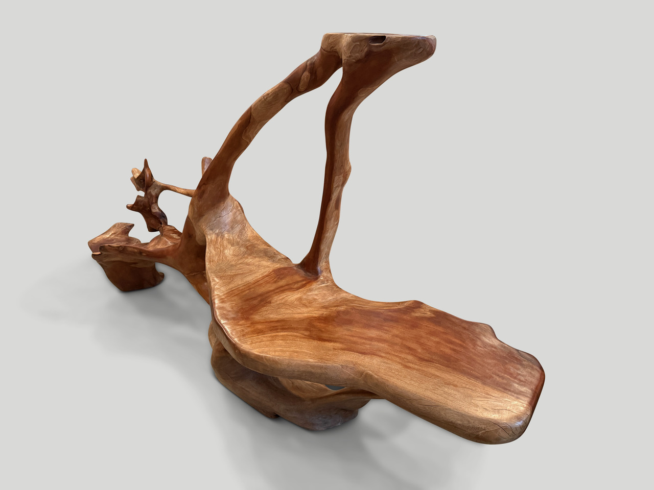 IMPRESSIVE SCULPTURAL BENCH OR ART PIECE