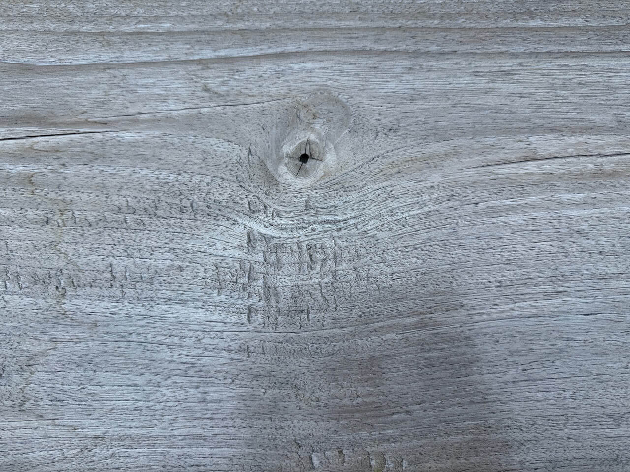 minimalist bench
