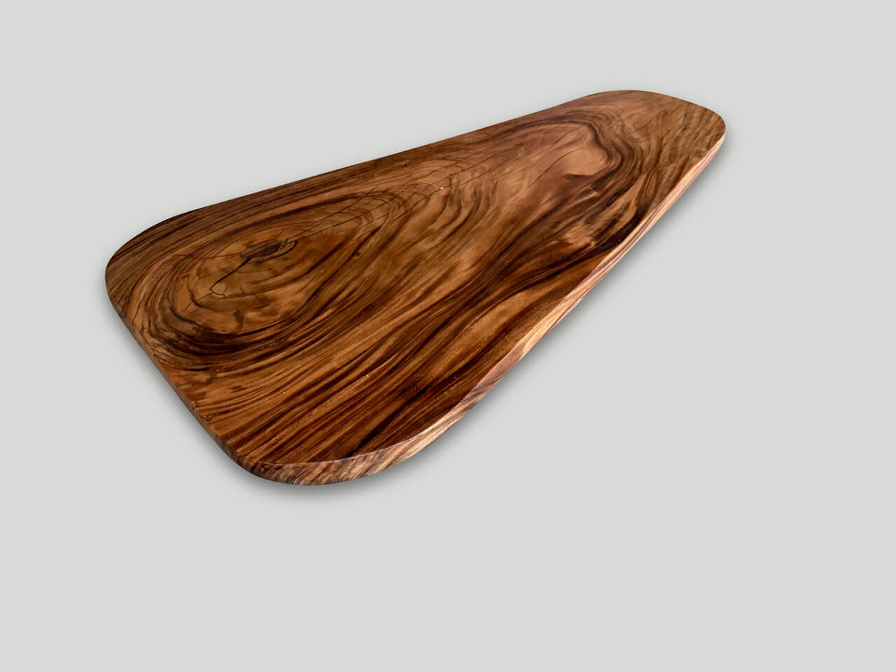 MINIMALIST COFFEE TABLE