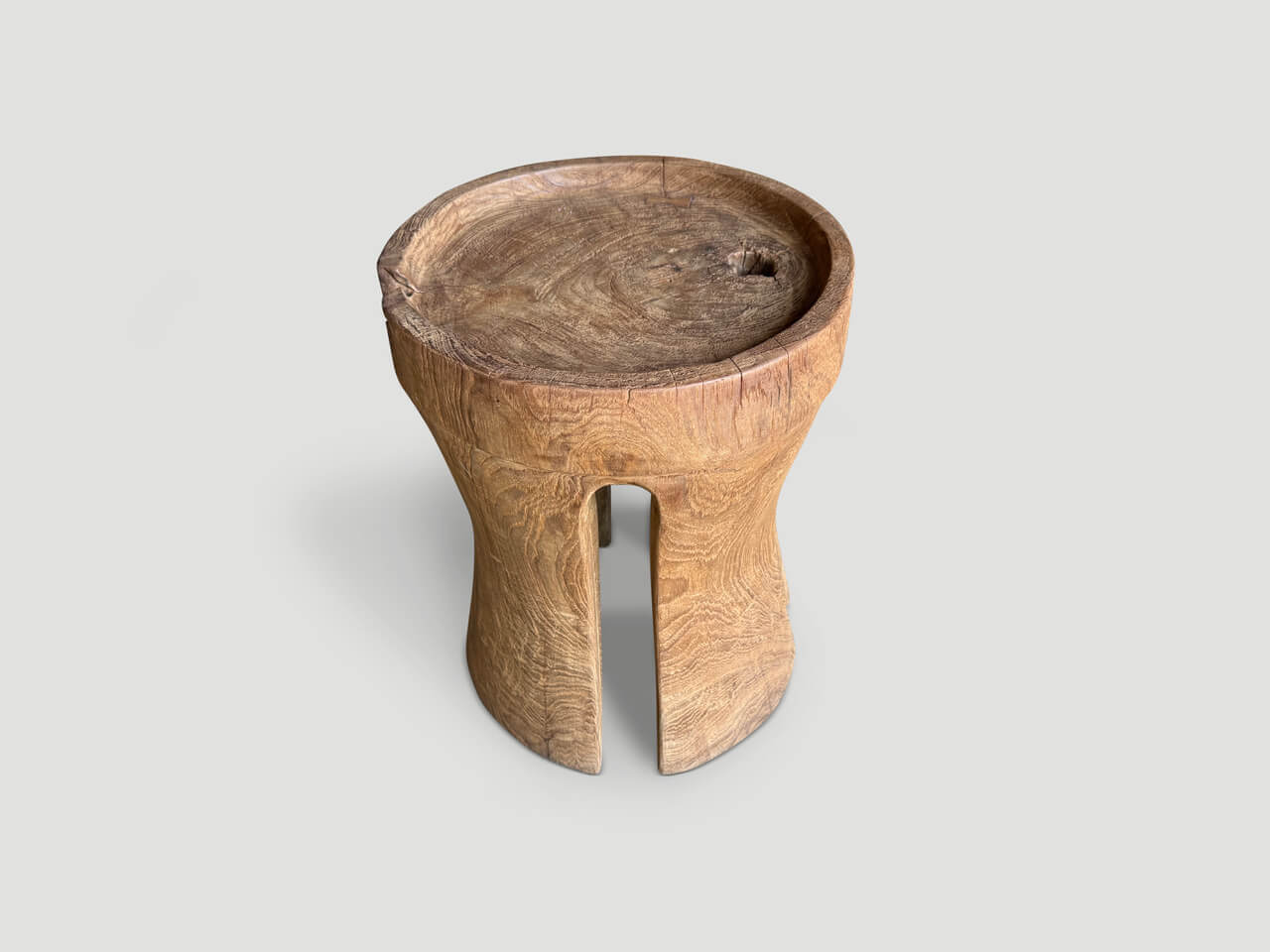 TRAY STYLE SIDE TABLE