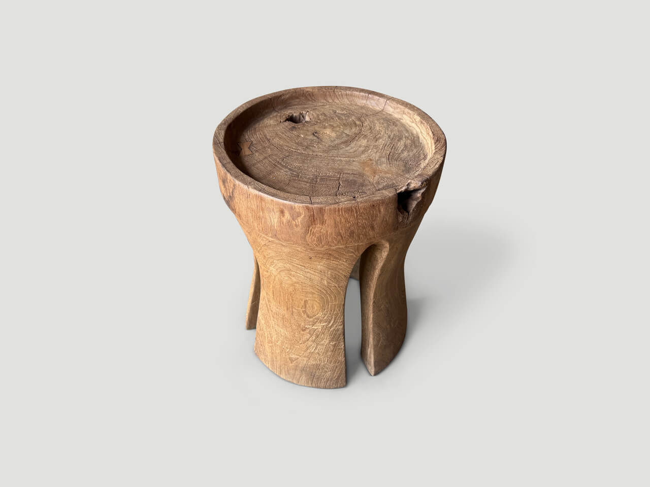 TRAY STYLE SIDE TABLE