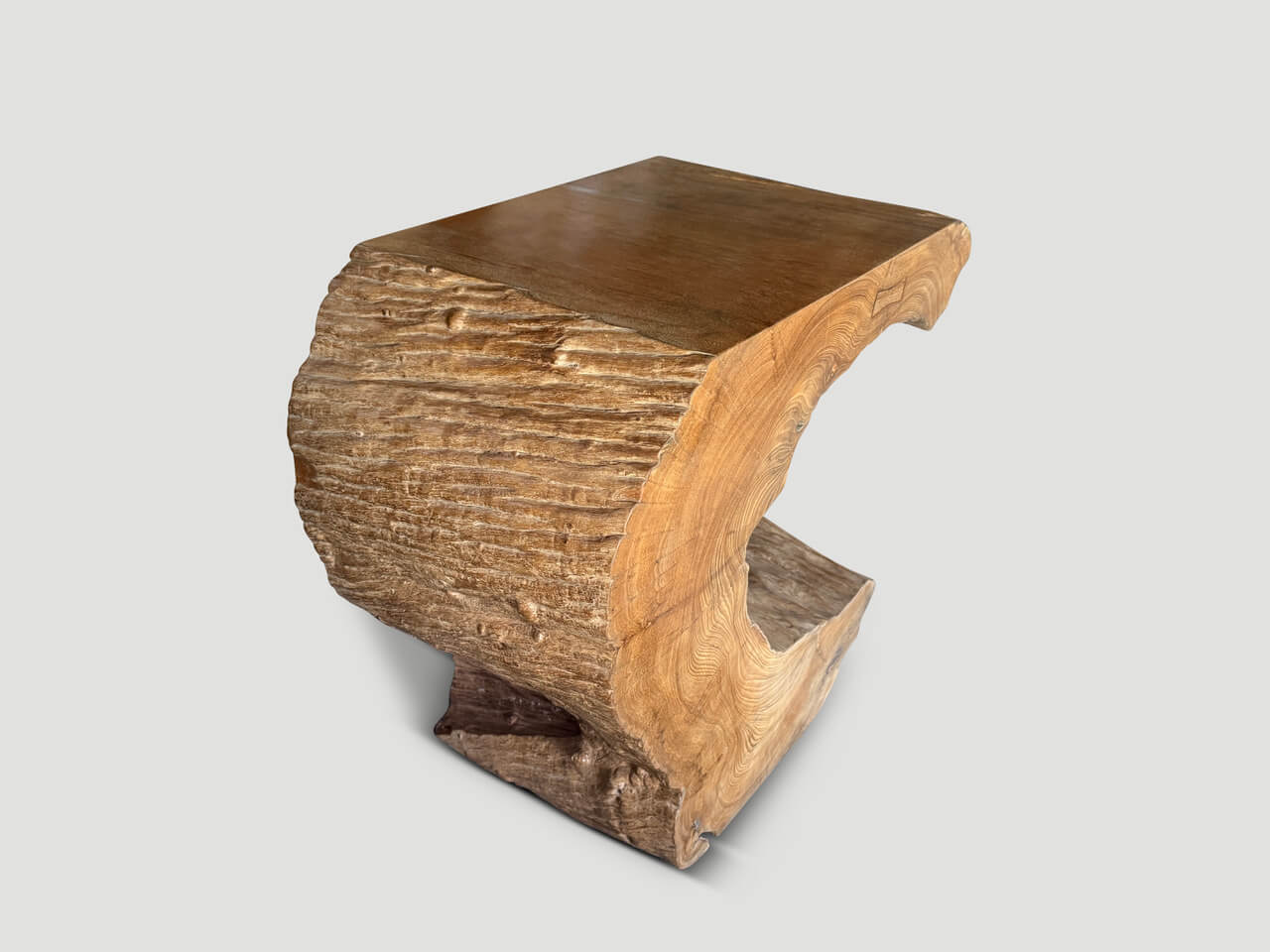 SCULPTURAL CONSOLE OR PEDESTAL