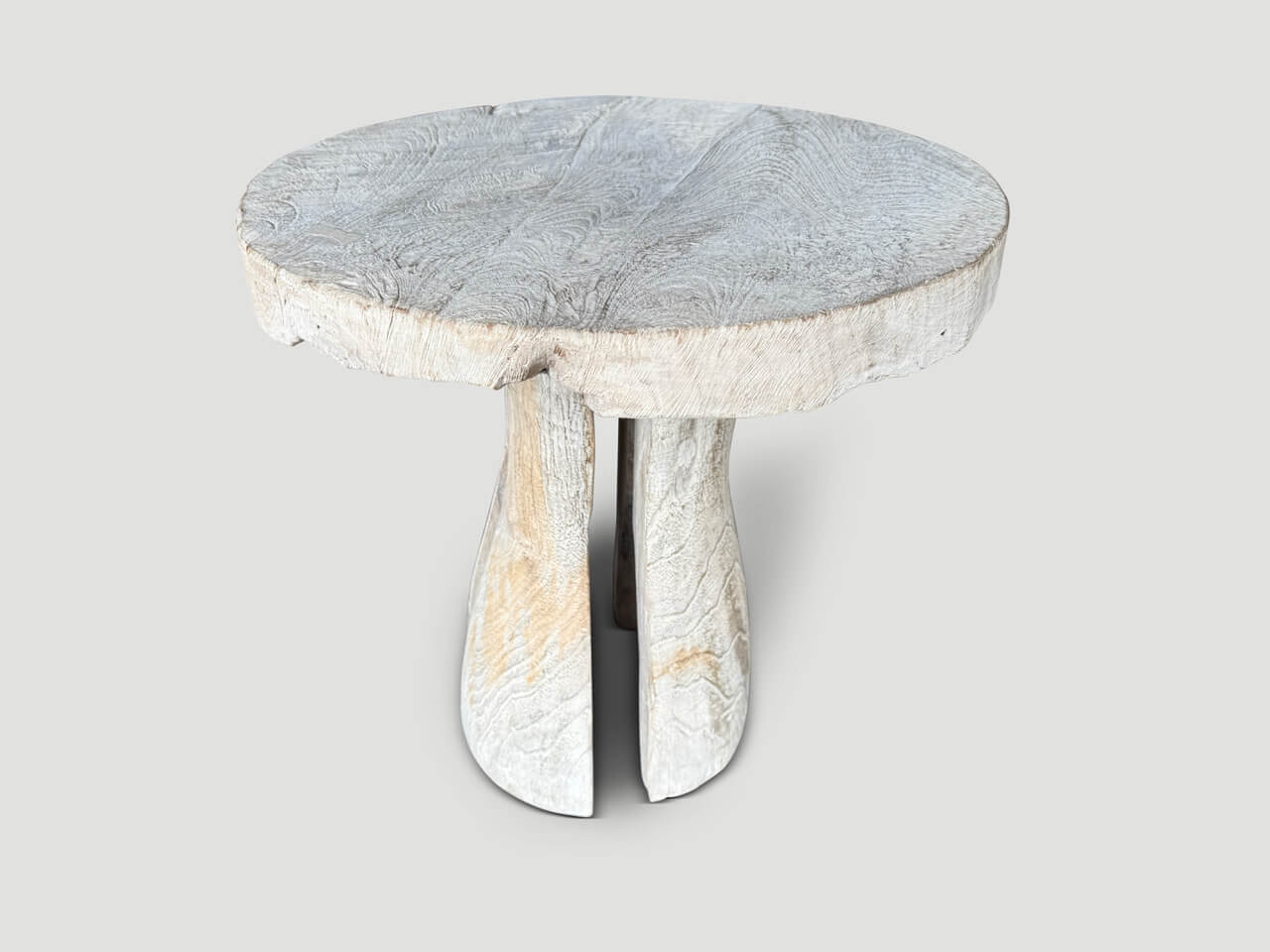 ST. BARTS SIDE TABLE