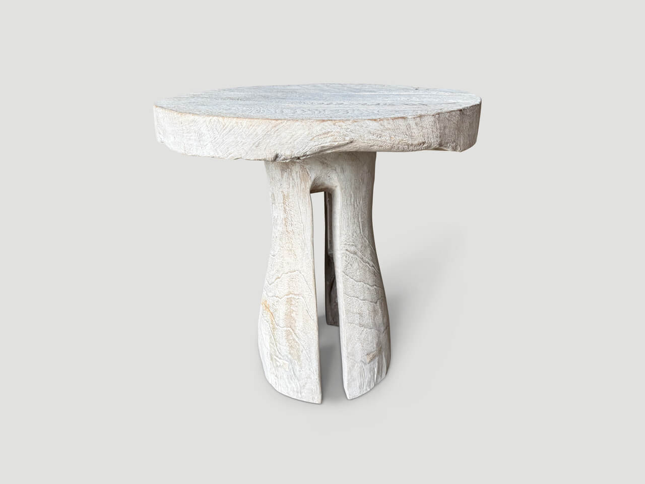 ST. BARTS SIDE TABLE