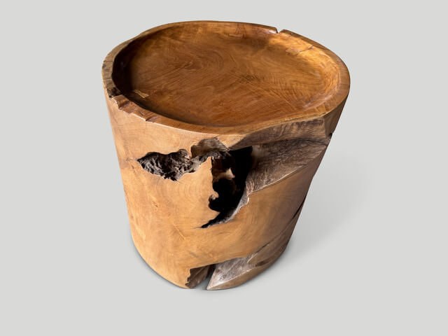 LARGE SCULPTURAL TEAK TRAY STYLE SIDE TABLE