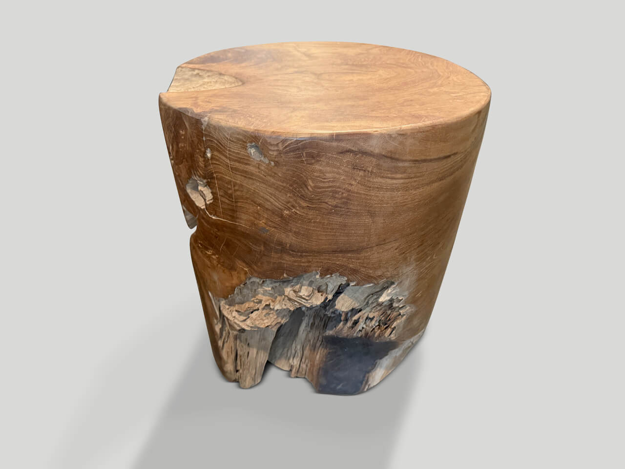 ORGANIC TEAK WOOD CYLINDER SIDE TABLE