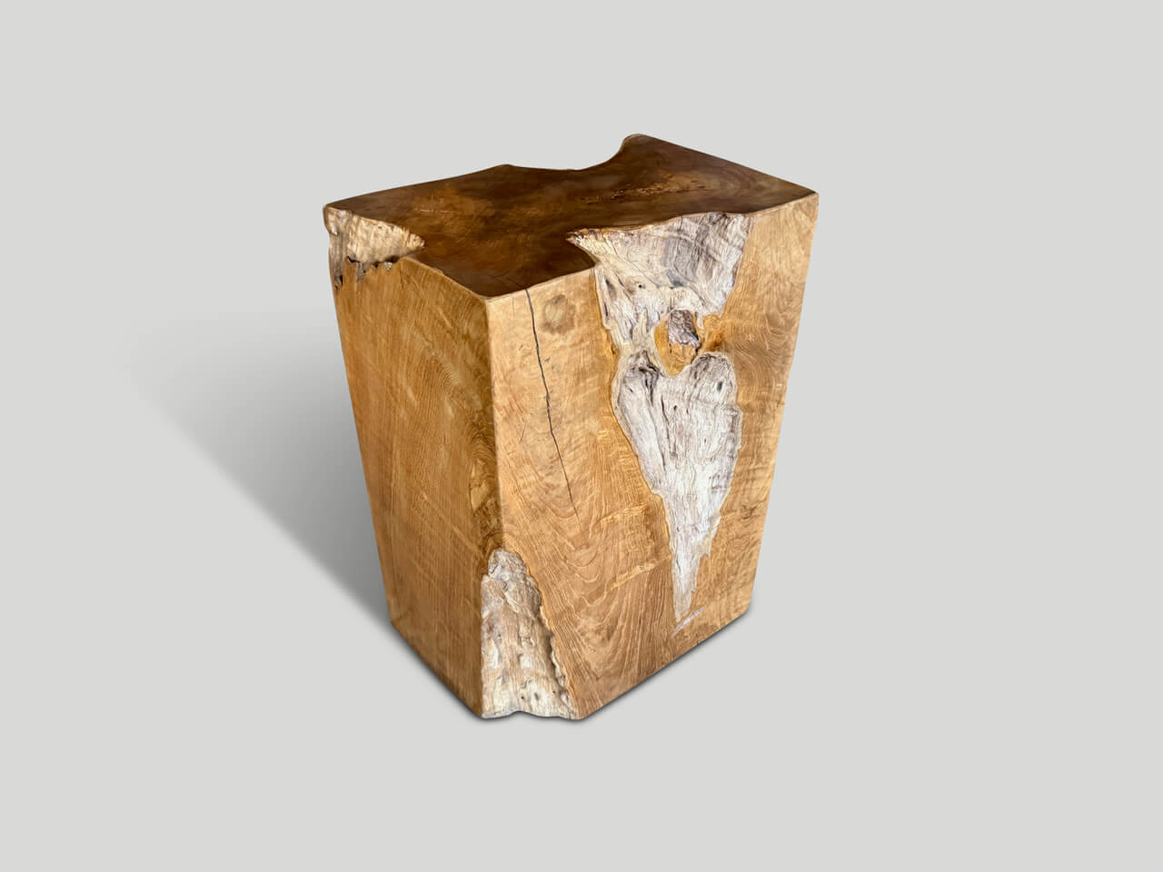 SCULPTURAL TEAK SIDE TABLE OR PEDESTAL