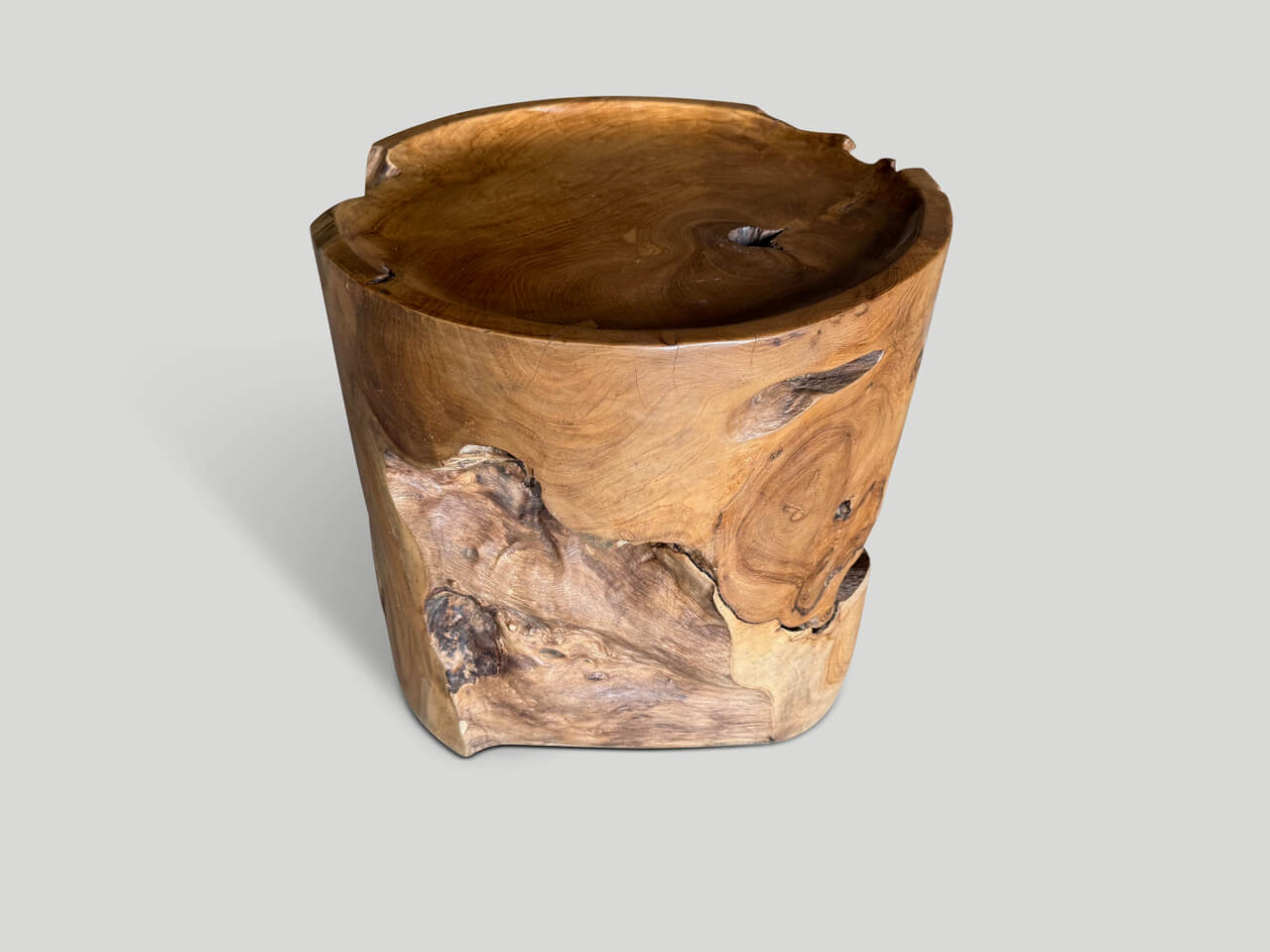 LARGE SCULPTURAL TEAK TRAY STYLE SIDE TABLE