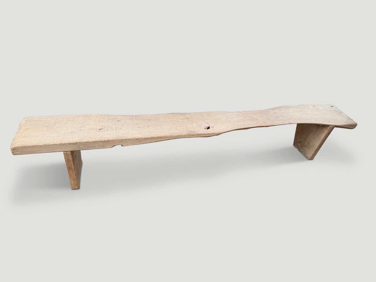IMPRESSIVE LIVE EDGE LONG BENCH