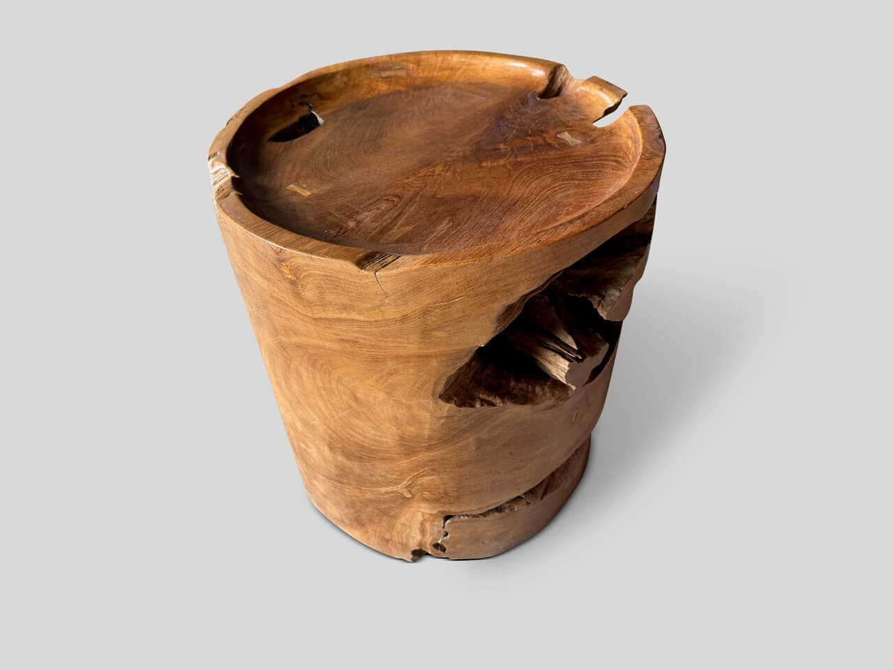 LARGE SCULPTURAL TEAK TRAY STYLE SIDE TABLE