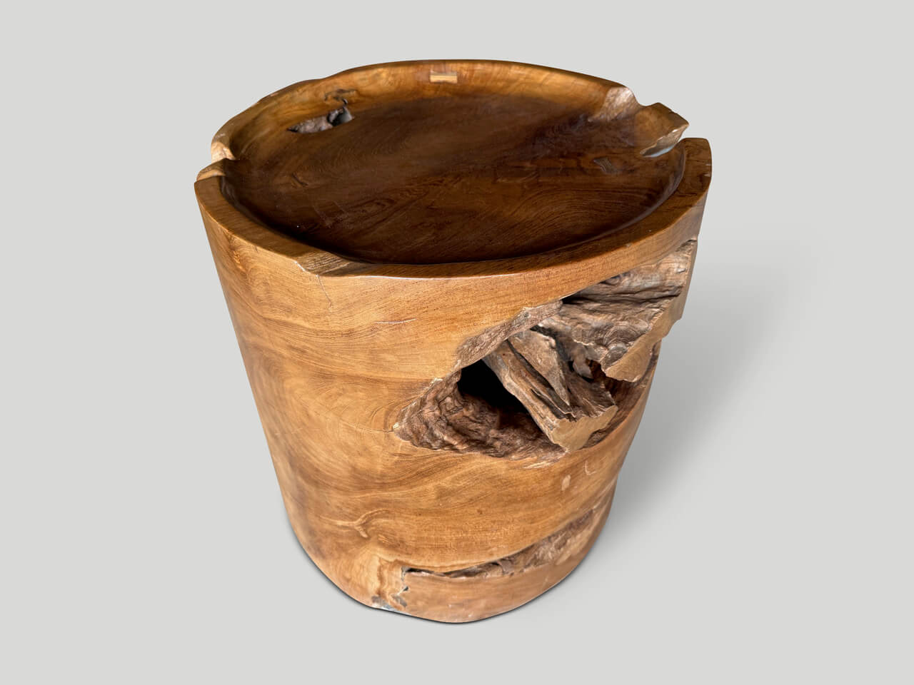 LARGE SCULPTURAL TEAK TRAY STYLE SIDE TABLE