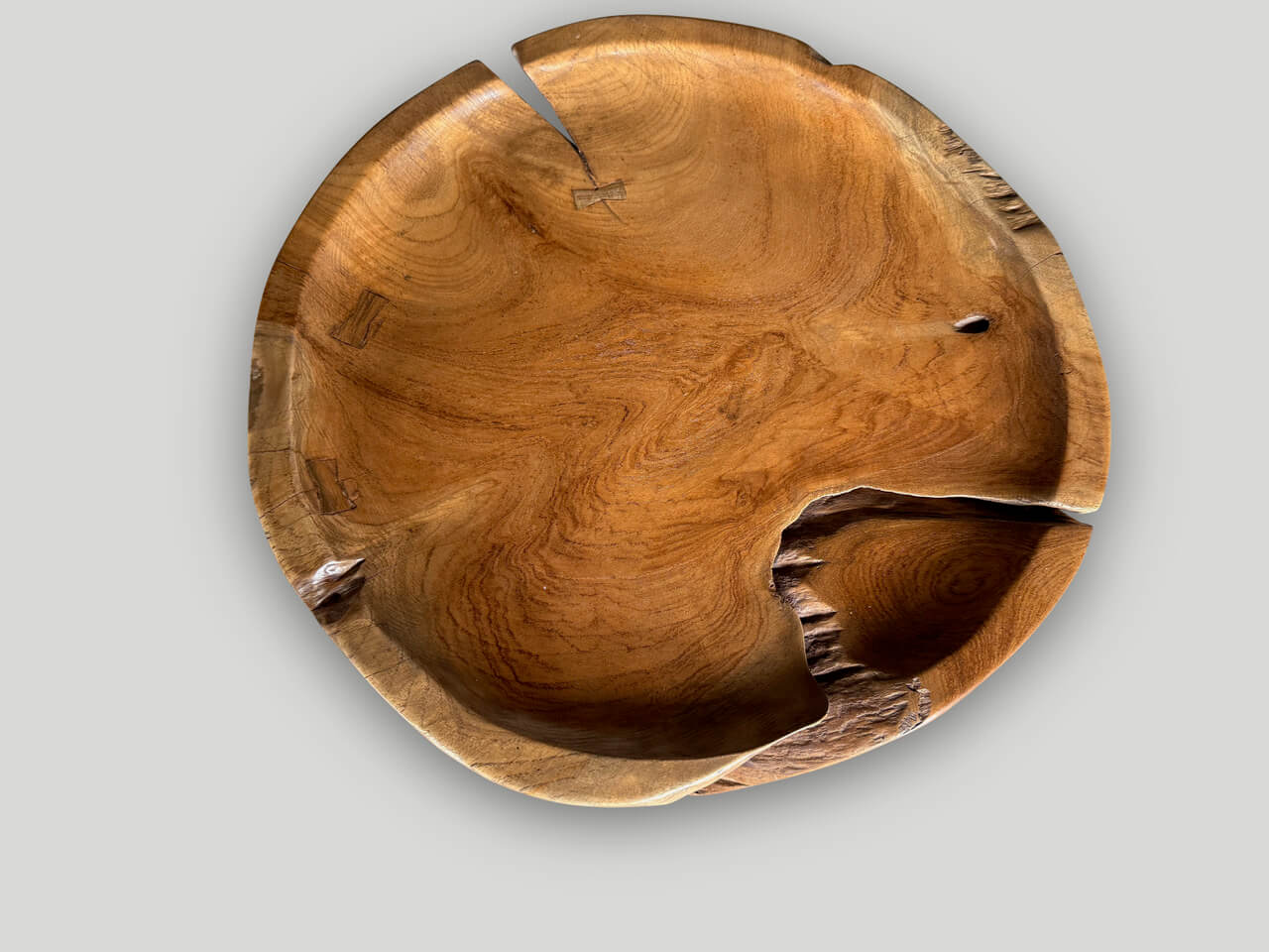 LARGE SCULPTURAL TEAK TRAY STYLE SIDE TABLE