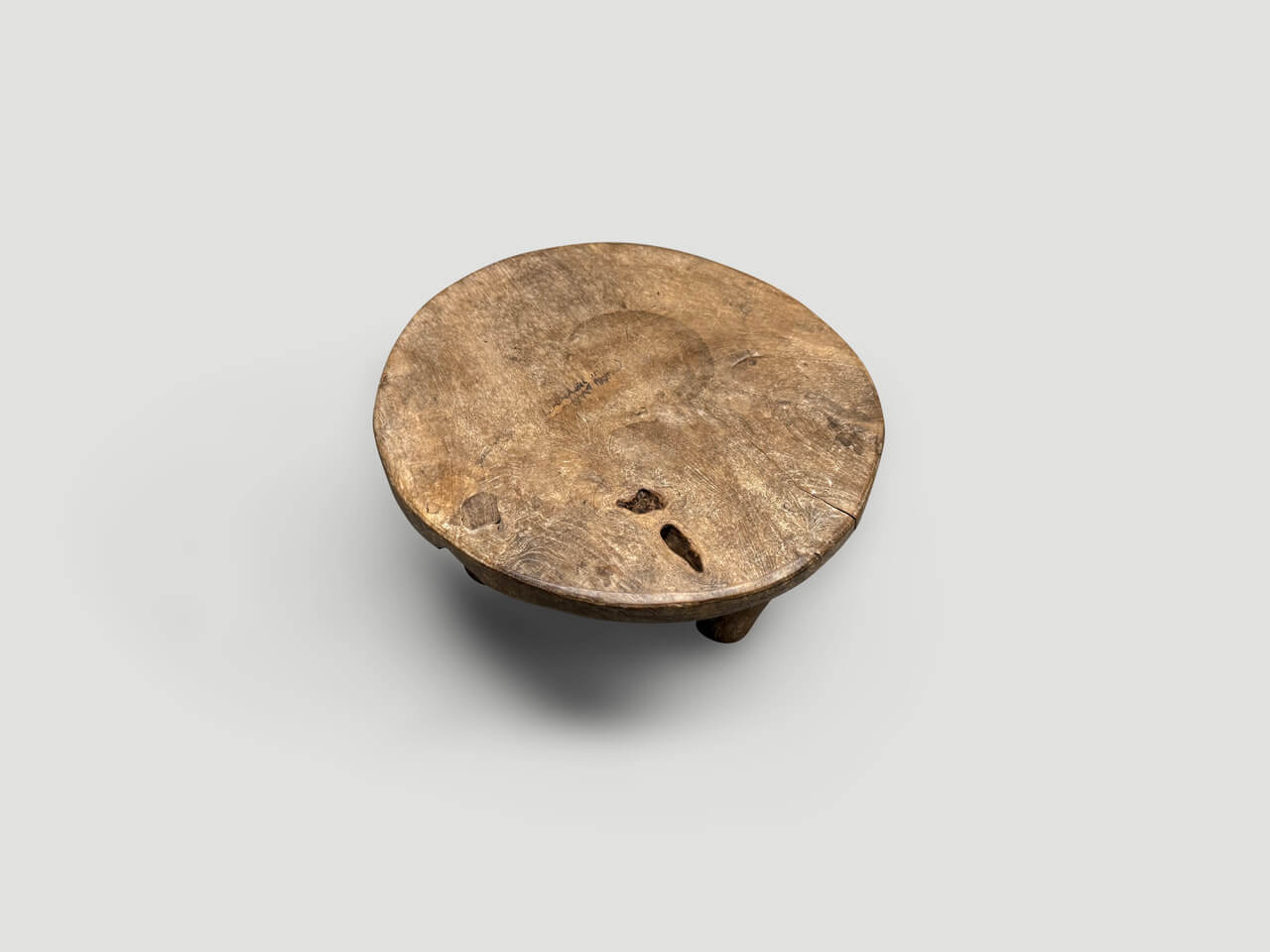 WABI SABI ROUND SIDE TABLE