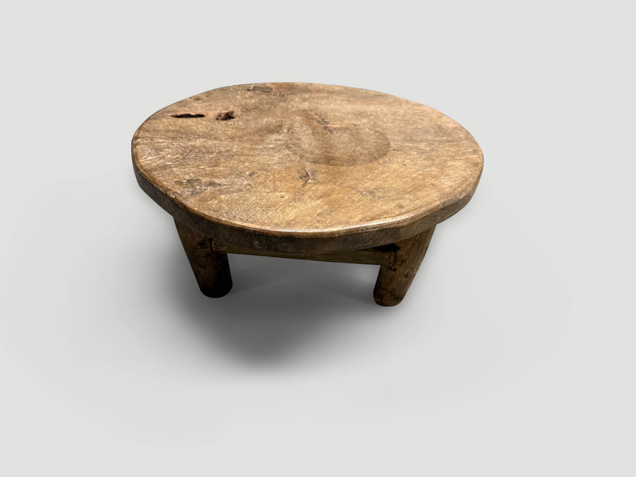 WABI SABI ROUND SIDE TABLE