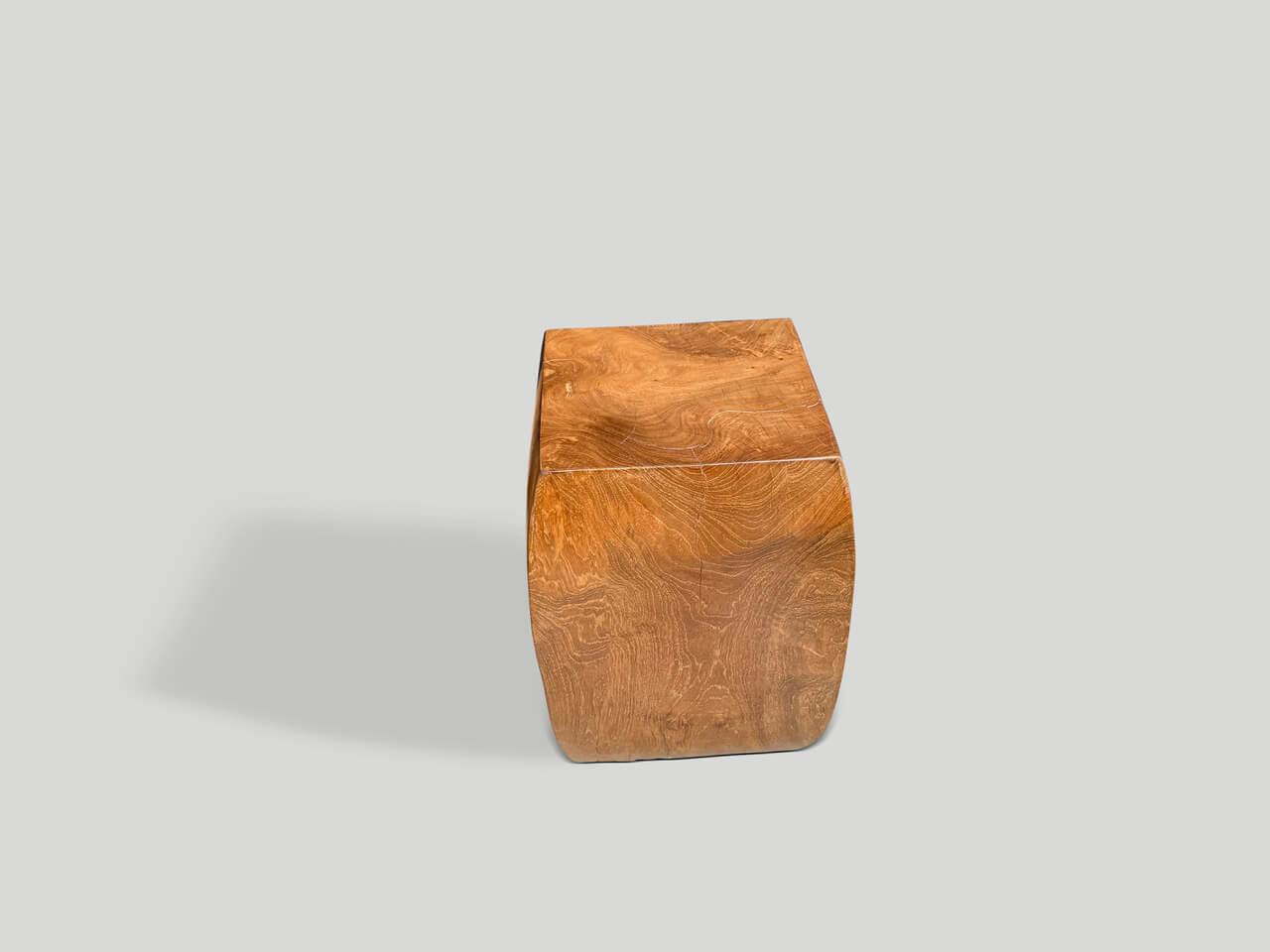 MINIMALIST HAND CARVED SIDE TABLE