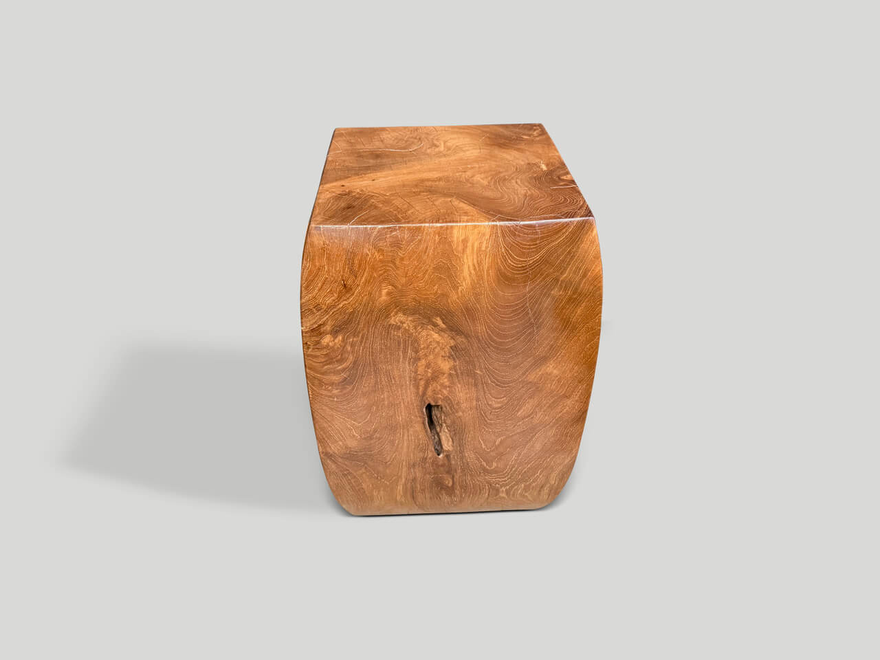 MINIMALIST HAND CARVED SIDE TABLE