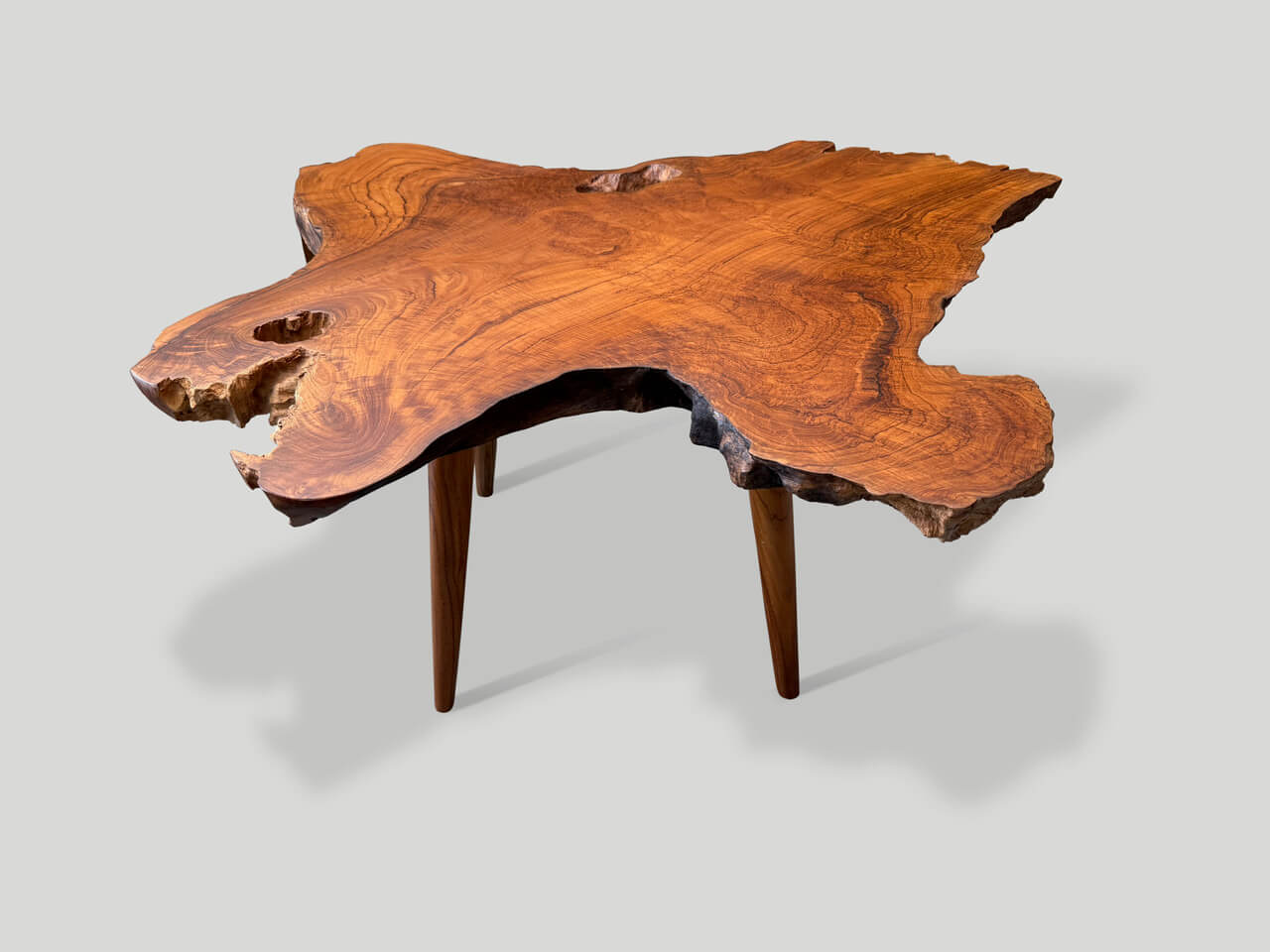 MID CENTURY STYLE LIVE EDGE COFFEE TABLE OR SIDE TABLE