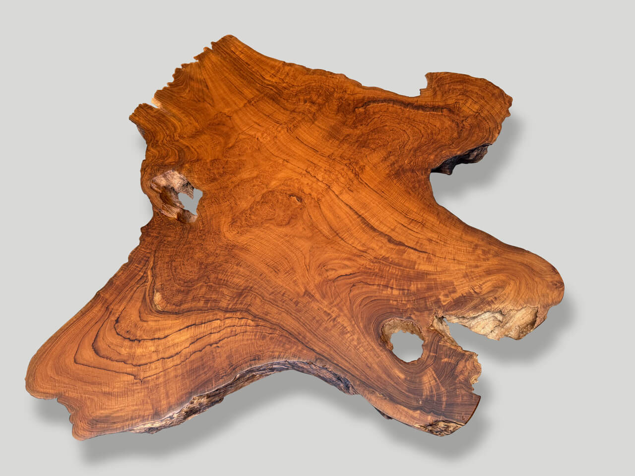 MID CENTURY STYLE LIVE EDGE COFFEE TABLE OR SIDE TABLE