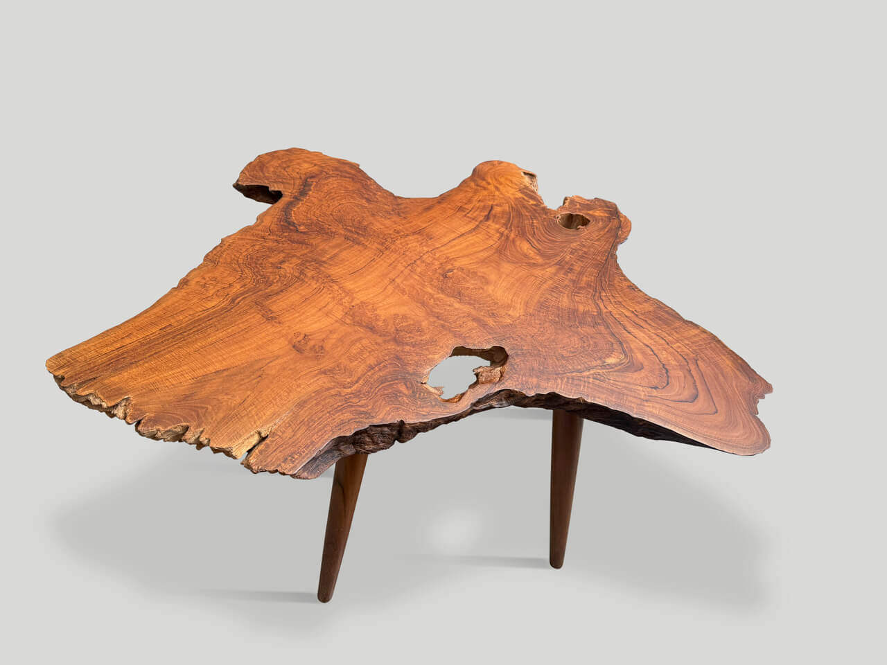 MID CENTURY STYLE LIVE EDGE COFFEE TABLE OR SIDE TABLE