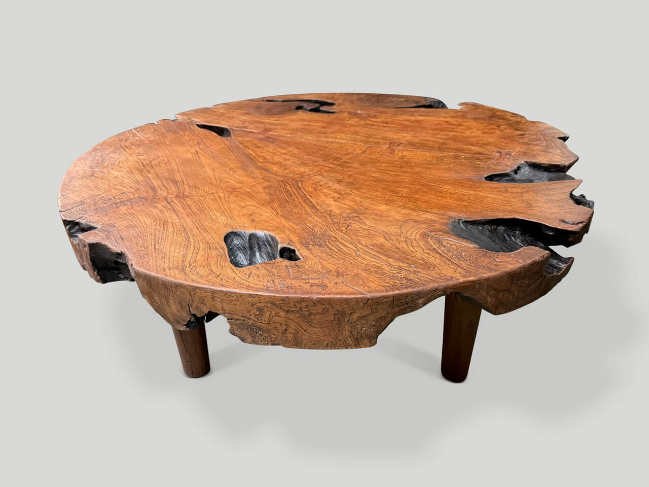 SCULPTURAL ORGANIC MODERN ROUND COFFEE TABLE