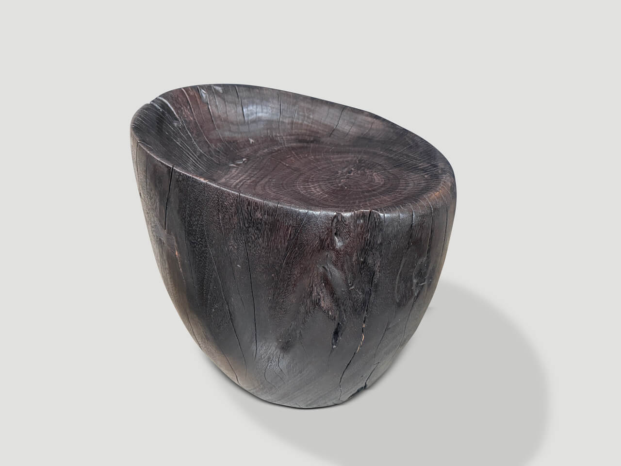 MODERN ORGANIC HAND CARVED MINIMALIST CHAIR