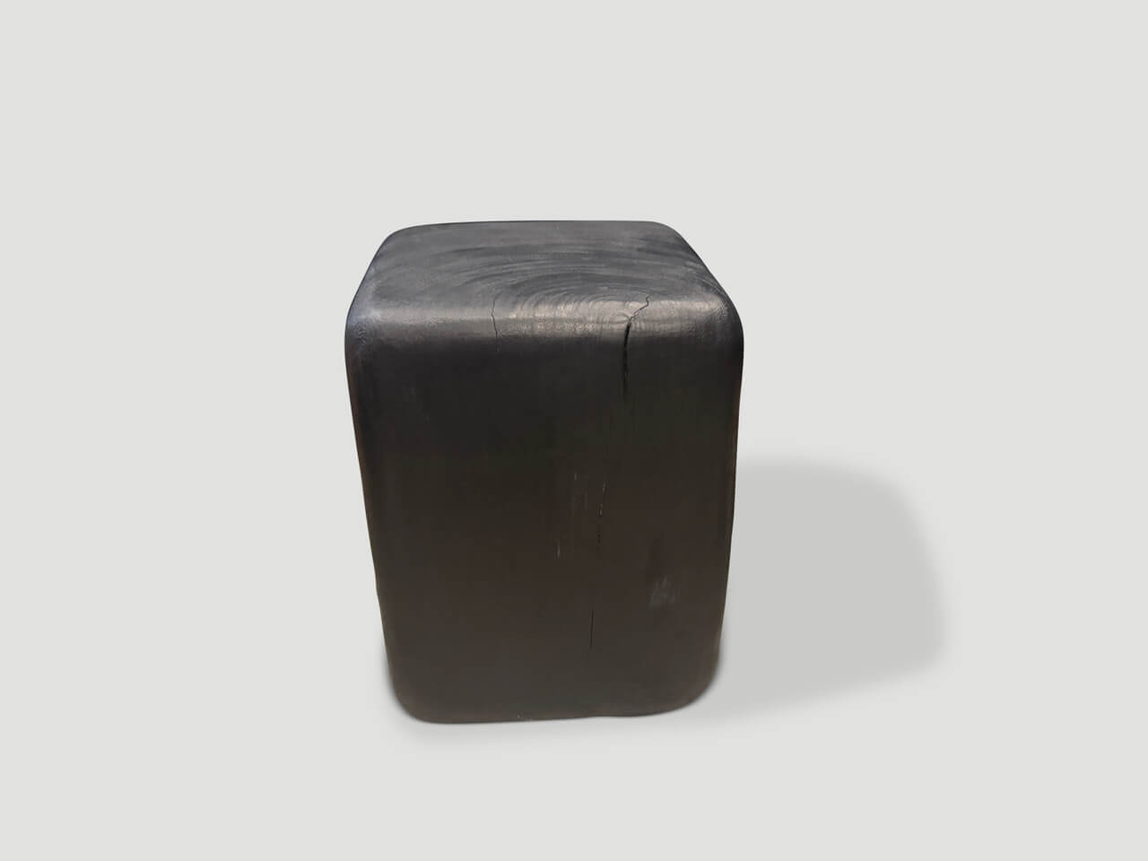 CHARRED MINIMALIST SIDE TABLE OR STOOL